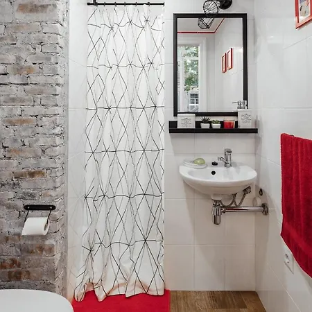 Two-room On Lanzheronovskaya