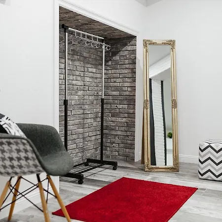 є світло в квартирі Two-room On Lanzheronovskaya Odesa